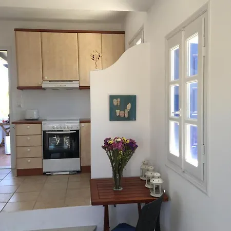 Votsalo House بيت للعطل Kastrákion